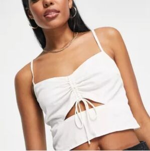 Abcrombie & Fitch M White Cutout Crop Top